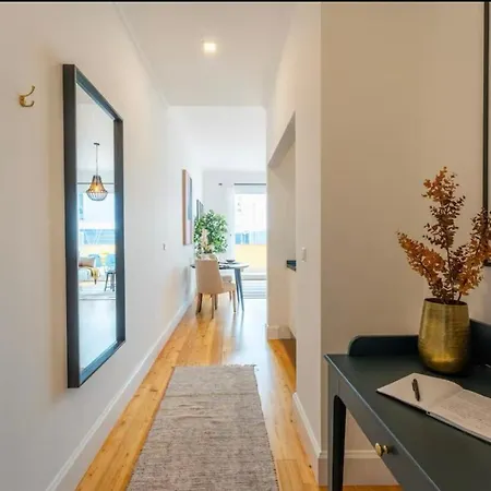Apartment Modern