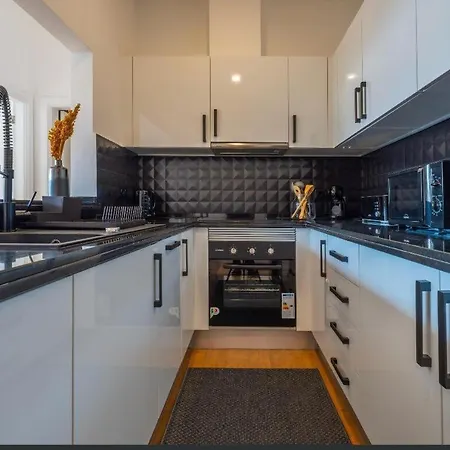 Modern Apartment